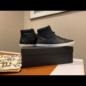 Freda Salvador leather sneaker 8.5 EUC